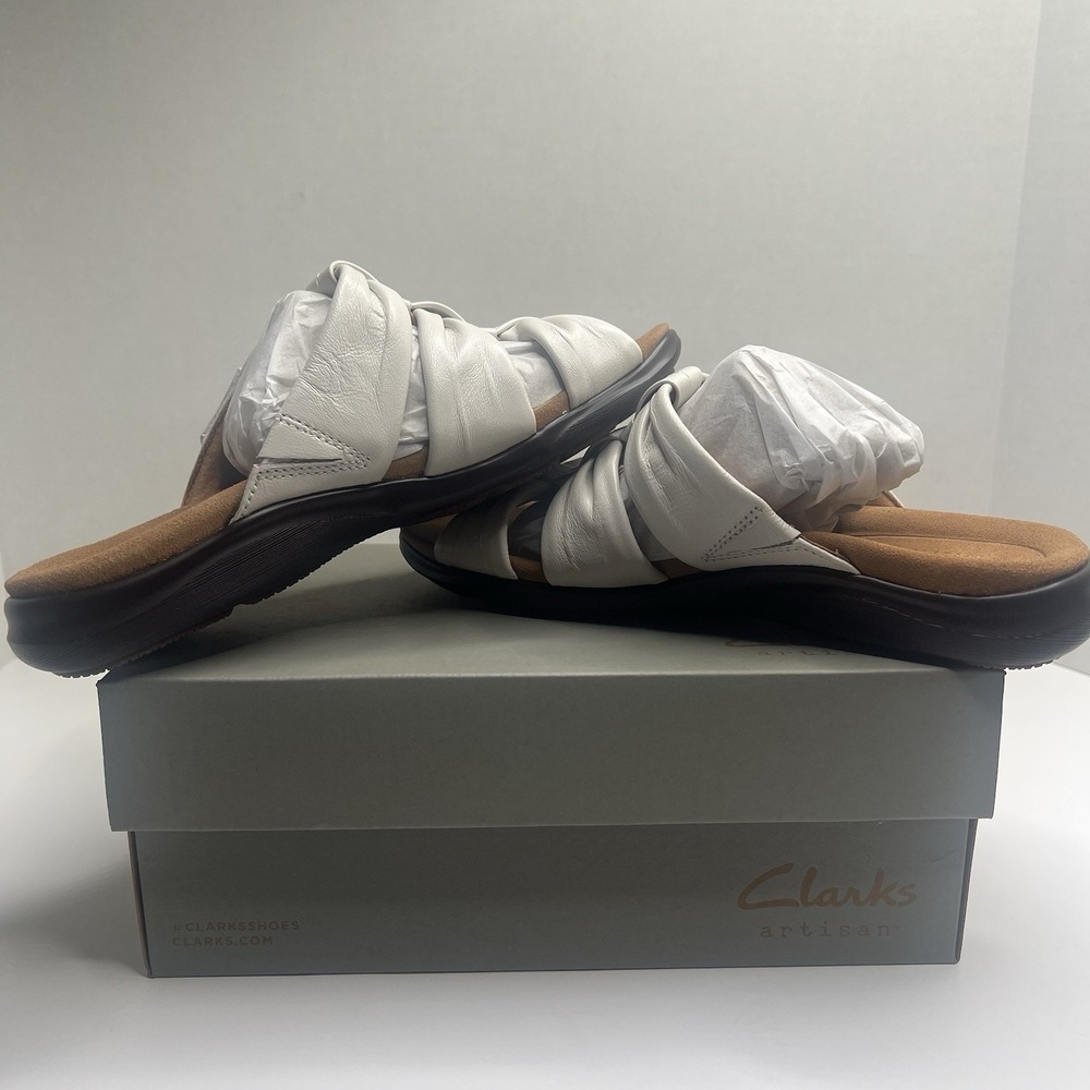Clarks Artisan Kitly Slide Cream Leather Sandals Womens 8.5 M 26181446 NEW